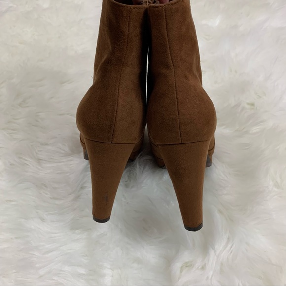 Mossimo Cognac Suede Platform Ankle Boots - Picture 7 of 12